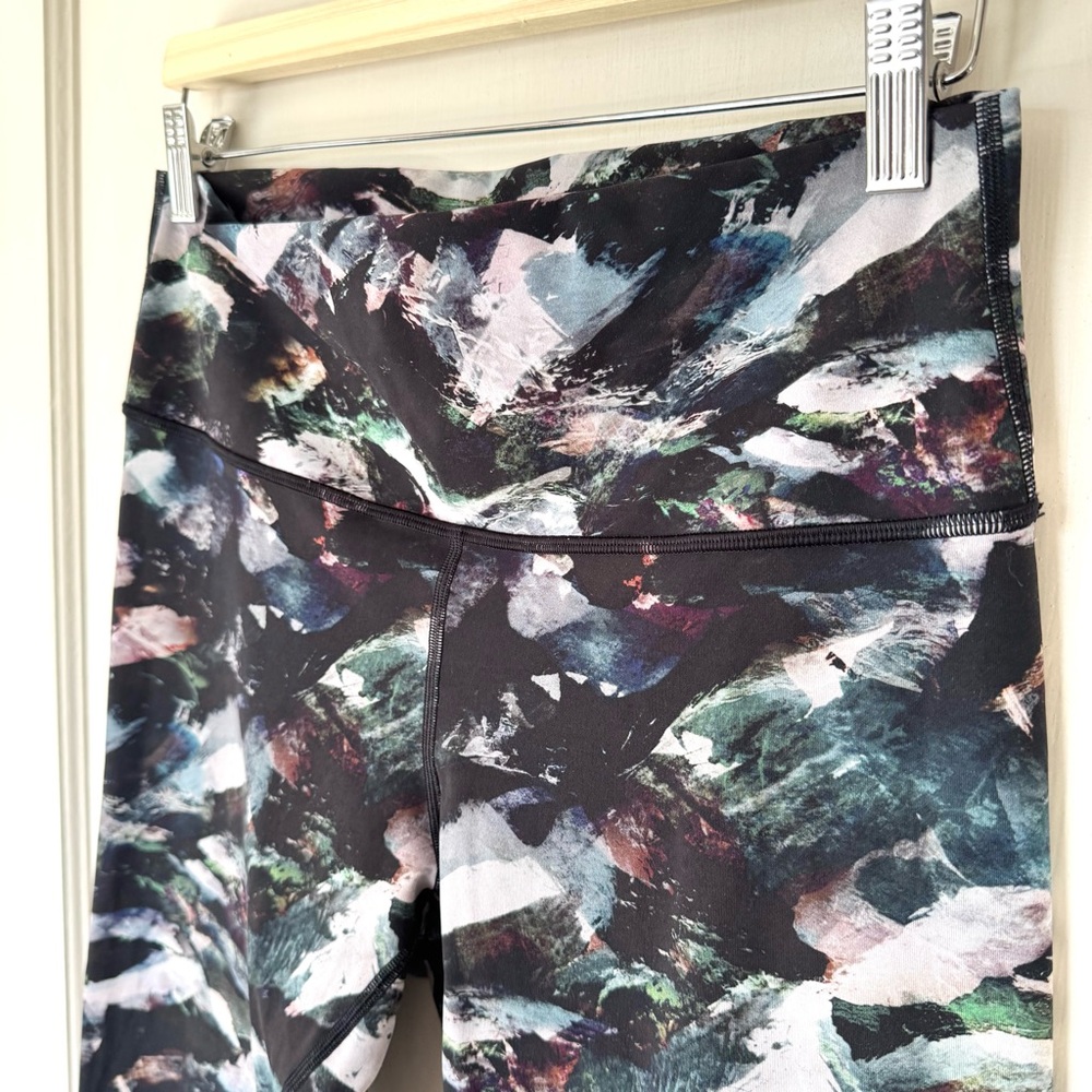 Lululemon Wunder Under High-Rise Tight 25" - Picture 6 of 10